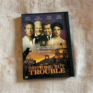 ✨4 for $20✨ Nothing but Trouble DVD great condition
